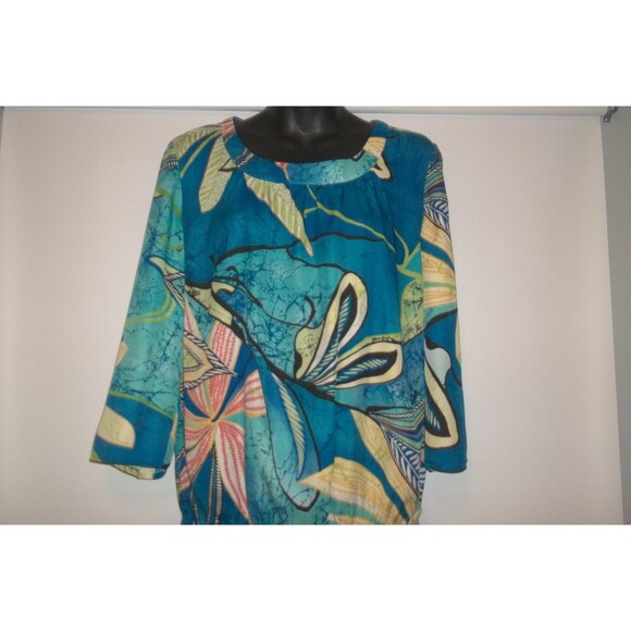 Chico’s SIZE 1 (Small) Floral  Blouse / Top Blue Abstract 3/4 sleeve - Picture 2 of 6